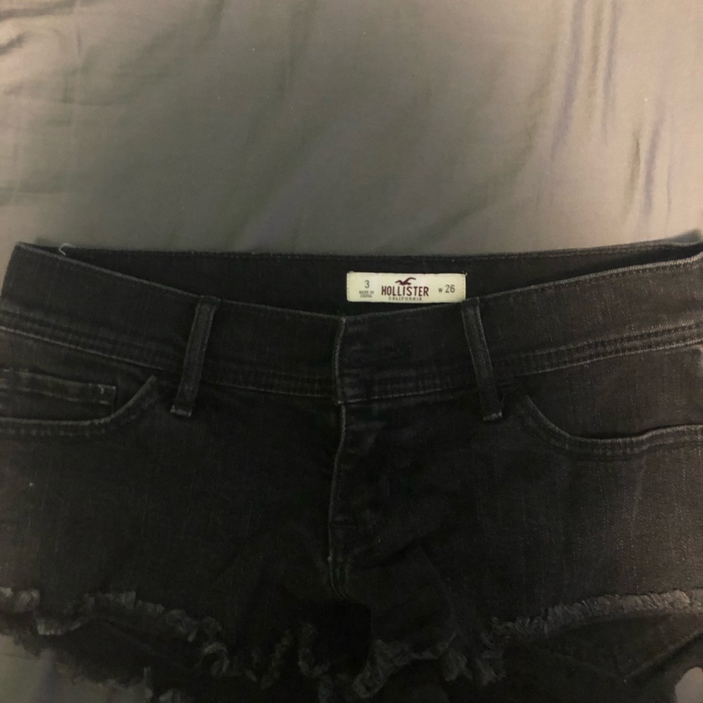 Black Hollister Jean shorts size 3